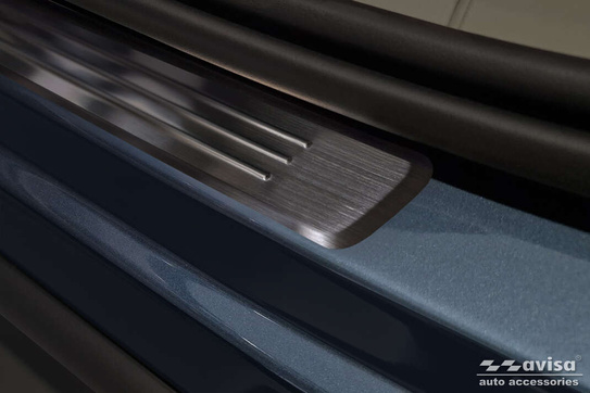 Nakładki progowe do VOLVO XC60 2 (Stal)