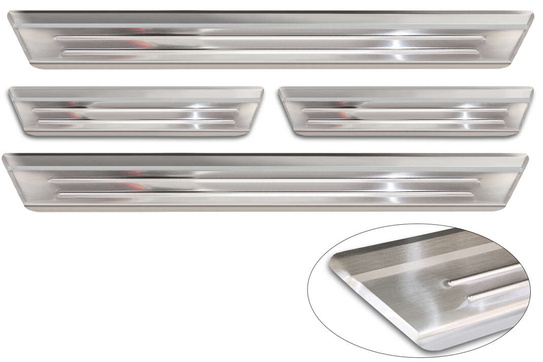 Nakładki progowe do Mazda CX-60