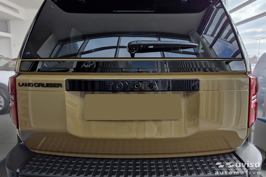 Listwa na klapę bagażnika do Toyota Land Cruiser