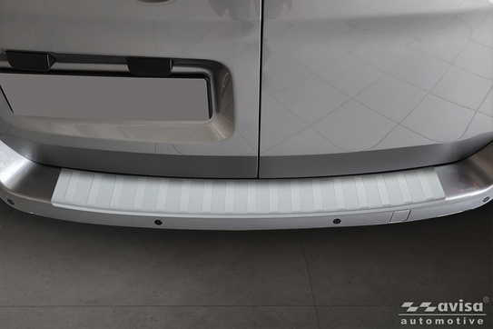 Nakładka na zderzak tylny do Citroen Jumpy 3 (Srebrny mat)