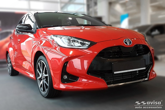 Nakładki ochronne progowe TOYOTA YARIS 4