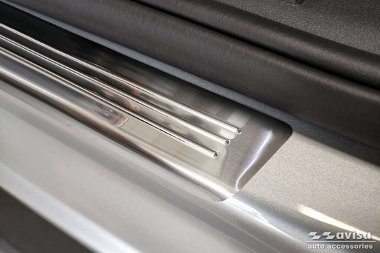 Nakładki progowe do Skoda Enyaq iV (Stal)