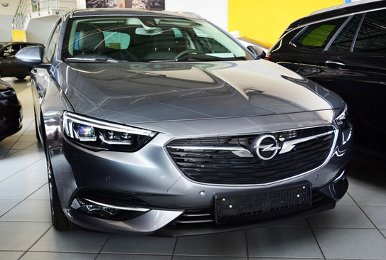 Nakładka na zderzak tylny OPEL INSIGNIA B SPORTS TOURER (Czarna)