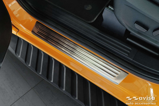 Nakładki na progi do Ford Ranger 6