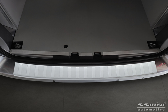 Nakładka na zderzak tylny do Citroen Jumpy 3 (Srebrny mat)