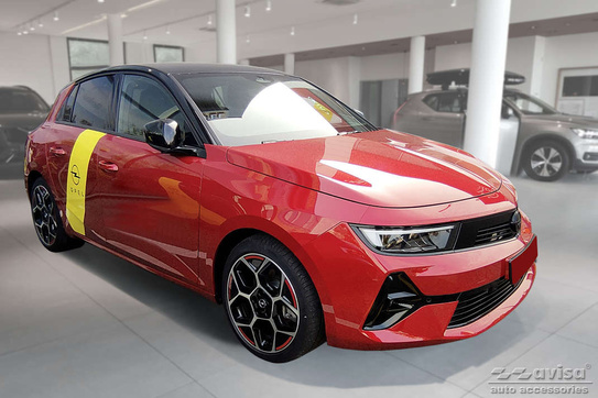 Nakładki na progi Opel Astra 6 L Hatchback