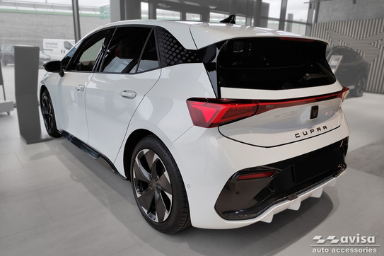 Nakładka na zderzak tylny Cupra Born (Czarny Mat)
