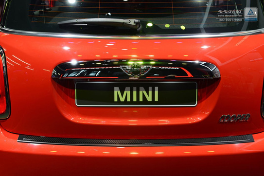 Nakładka na zderzak tylny do Mini Cooper 3 Carbon+Stal