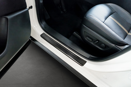 Nakładki progowe do Mazda CX-80