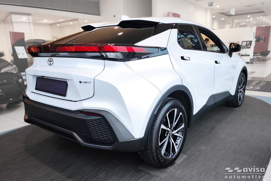 Nakładki ochronne progowe Toyota C-HR 2