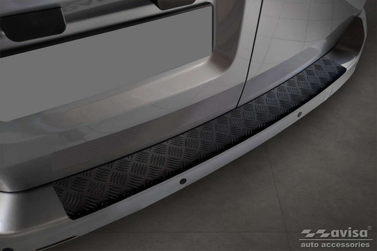 Nakładka na zderzak tylny do Opel Vivaro