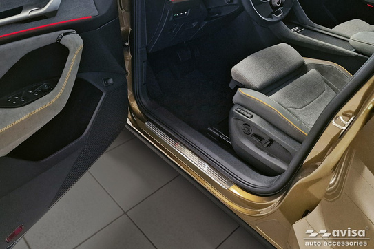 Nakładki progowe do Skoda Kodiaq 2 (Stal)