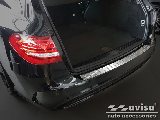 Mercedes W205 klasa C Kombi Nakładka (listwa) ochronna na zderzak tylny