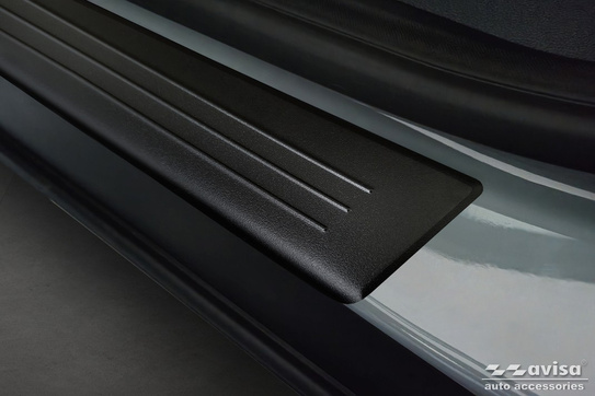 Nakładki na progi do Ford Tourneo Courier 2