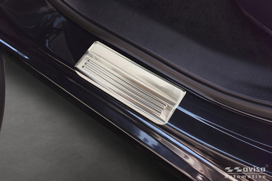 Nakładki progowe do Nissan Qashqai 2 (Stal)