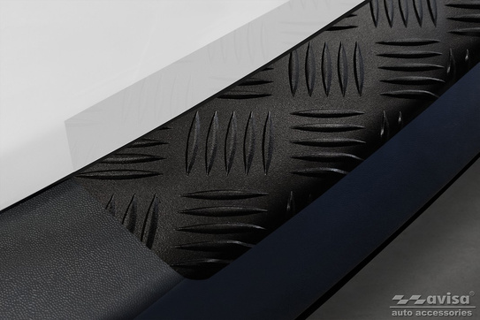 Nakładka na zderzak tylny do Volkswagen Caddy