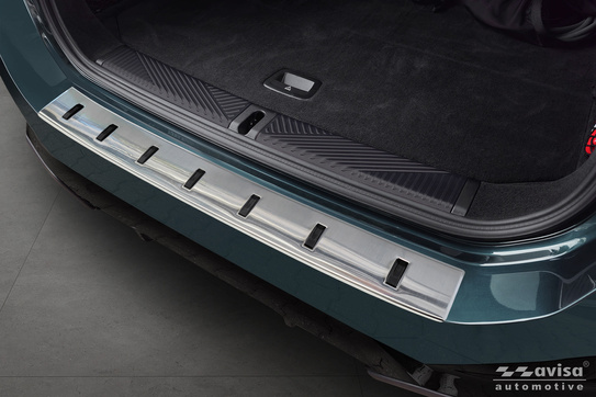 Nakładka STRONG na zderzak tylny BMW 5 G61 Touring / M-Pakiet