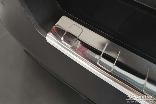 Nakładka na zderzak tylny Jeep Avenger (Stal)