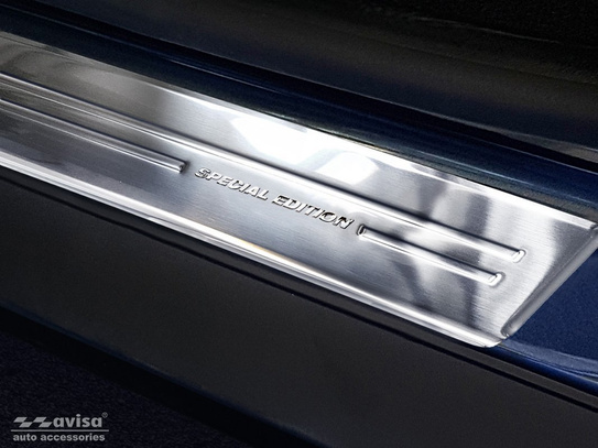 Nakładki ochronne progowe do Dacia Duster 2 (Stal)