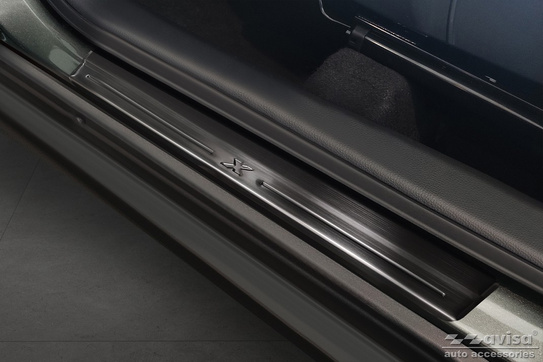 Nakładki progowe TOYOTA  AYGO X