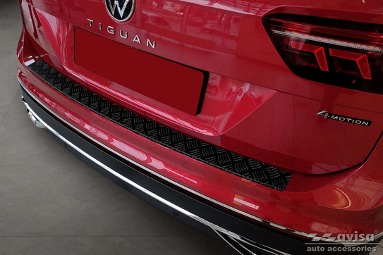 Nakładka na zderzak tylny do Volkswagen Tiguan 2