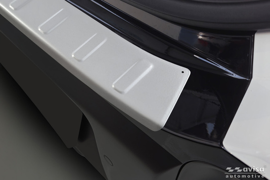 Nakładka na zderzak tylny do Hyundai Inster (Srebrny mat)