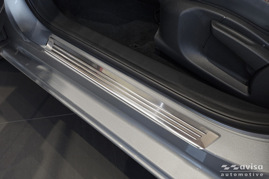 Nakładki ochronne na progi MG 3 III