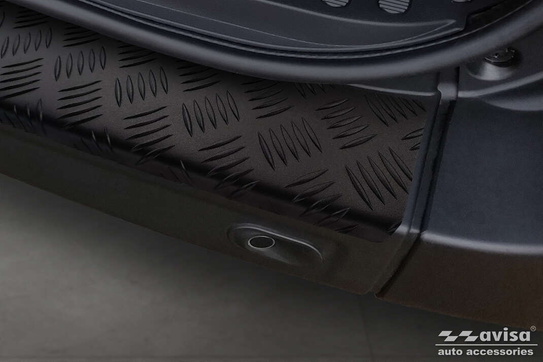 Nakładka na zderzak tylny do Renault Master 3