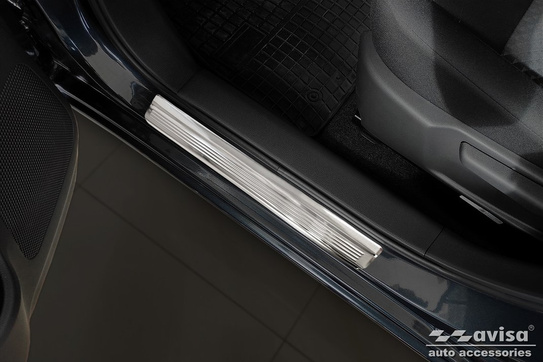 Nakładki progowe Nissan Micra 5 (Stal)