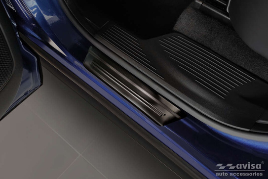 Nakładki progowe Nissan X-Trail 4