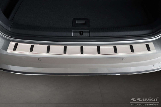 Nakładka STRONG na zderzak tylny Volkswagen Golf 7 FL Variant