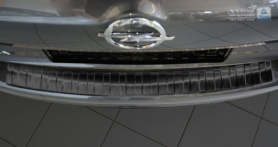 Nakładka na zderzak tylny OPEL INSIGNIA B SPORTS TOURER (Czarna)