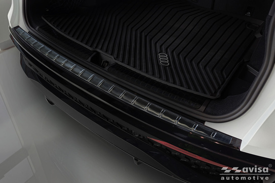 Nakładka na zderzak tylny do Audi Q5 III (Ciemny grafit)