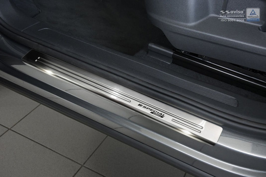 Volkswagen Tiguan II Nakładki na progi Special Edition