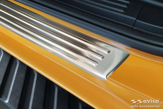 Nakładki na progi do Ford Ranger 6