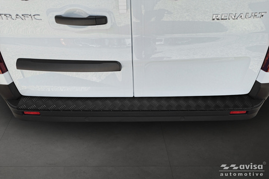Nakładka na zderzak tylny do Renault Trafic 3 (Czarny mat)