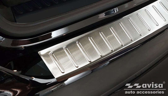 Mercedes W205 klasa C Kombi Nakładka (listwa) ochronna na zderzak tylny