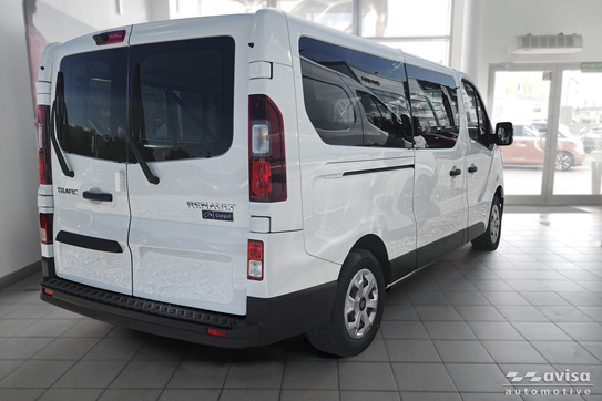 Nakładka na zderzak tylny do Renault Trafic 3 (Czarny mat)