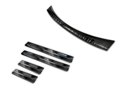 Toyota Rav4 IV Zestaw - Czarna nakładka na zderzak tylny + nakładki progowe - czarne)