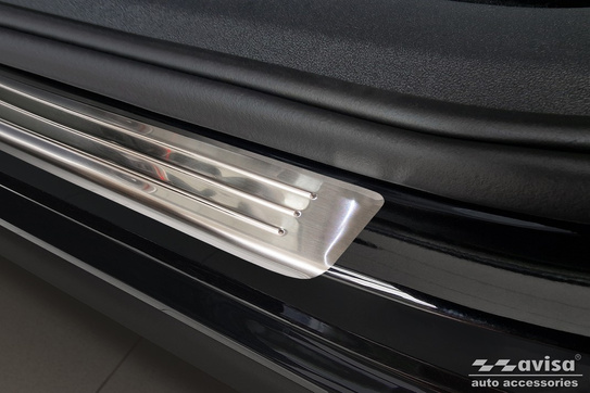 Nakładki progowe do Volkswagen Tiguan 3 (Stal)