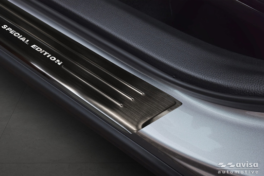 Nakładki ochronne progowe Toyota C-HR 2