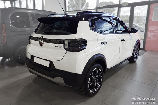 Nakładki progowe do Citroen C3 IV (Czarny mat)