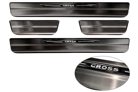 Nakładki progowe do Toyota Corolla Cross