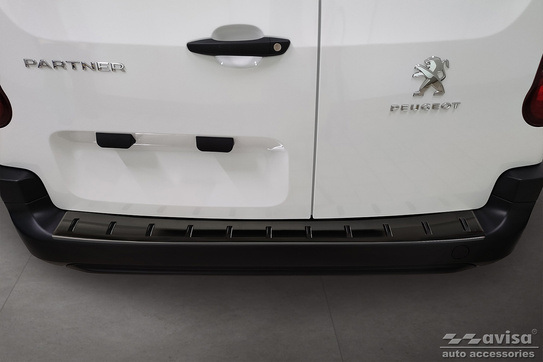 Nakładka STRONG na zderzak tylny Peugeot Partner 3