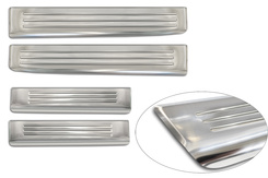 Nakładki ochronne progowe do Dacia Duster 3 