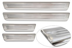 Nakładki ochronne progowe TOYOTA YARIS 4