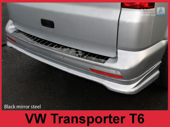Nakładka na zderzak tylny Volkswagen Transporter T6 (Czarna-Lustro)