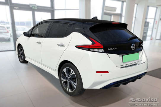 Nakładki na progi do Nissan Leaf 2 