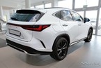 Nakładka na zderzak tylny do Lexus NX II (Czarna)